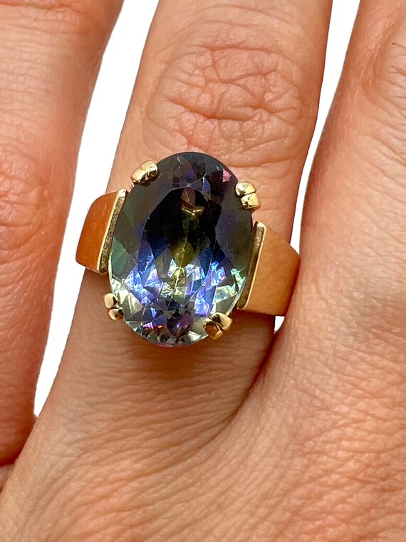 14K Yellow Gold Synthetic Alexandrite Cocktail Ri… - image 4