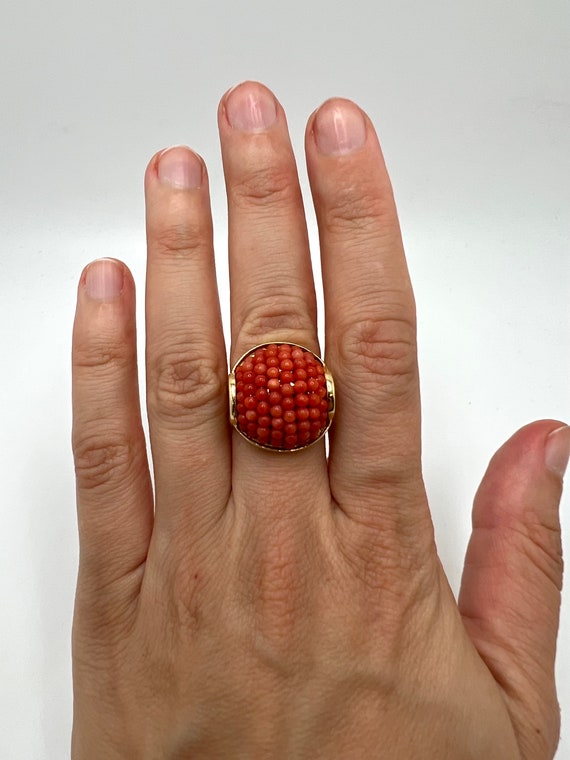 14K Yellow Gold Coral Cocktail Ring Size 6.5 - image 4