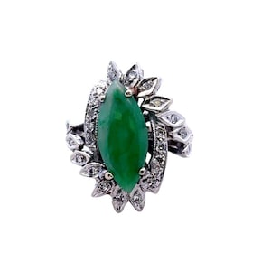 Vintage 14K White Gold Diamond 0.15ct Marquise Cut Jade Ring Size 7