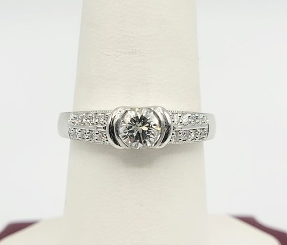 Handmade 14K White Gold Diamond Ring Size 7.5 - image 1