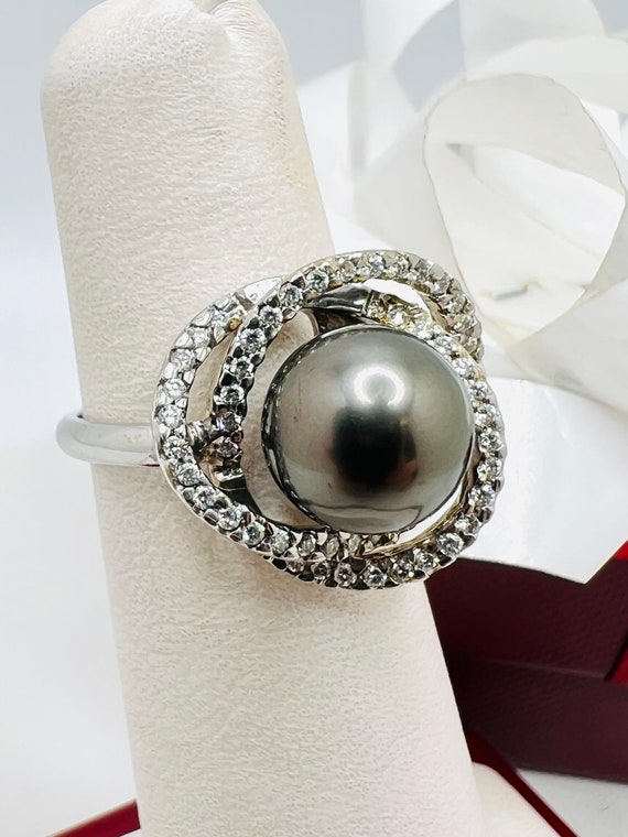 14K white Gold Black Pearl & Diamond 0.25ct Ring … - image 2