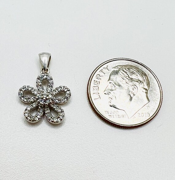 14K White Gold 0.65ct Diamond Floral Open Pave Pe… - image 9