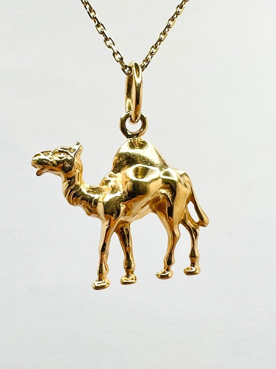 Vintage 14K Yellow Gold Camel Charm Pendant