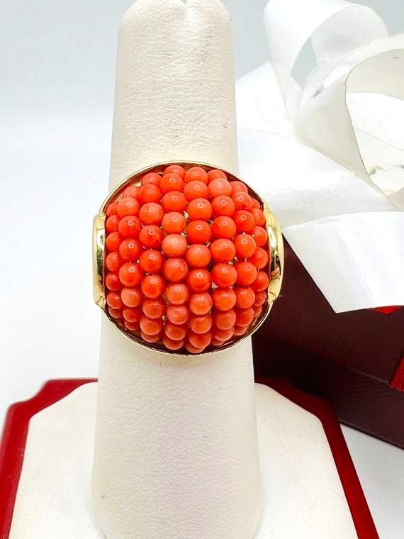 14K Yellow Gold Coral Cocktail Ring Size 6.5 - image 1