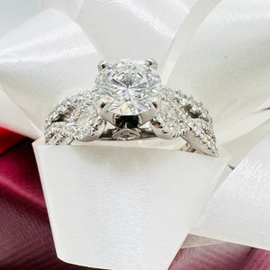Platinum Diamond 2.40ct GIA EVVS2 Wedding Set Rings Size 4.25