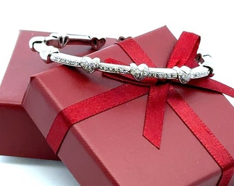 18K White Gold Diamond 0.53ct Heart Shape Bangle/Bracelet