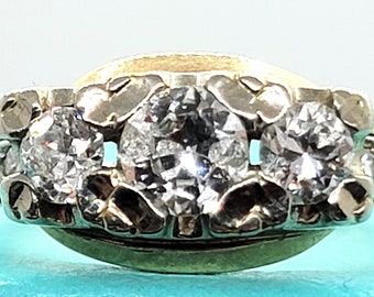 Anillo de Oro Amarillo de 18K con Diamantes talla 4.5