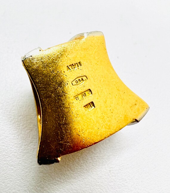18K Yellow Gold Diamond Pendant - image 8