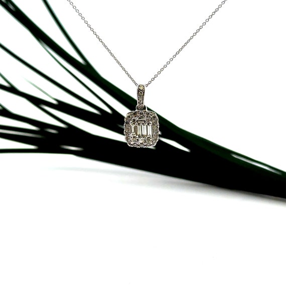 14K White Gold Diamond 1.00ct Necklace - image 3