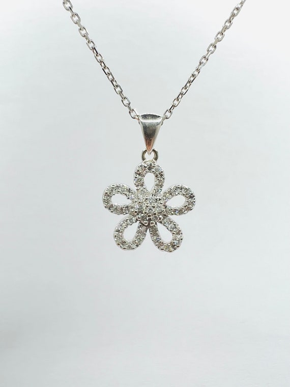 14K White Gold 0.65ct Diamond Floral Open Pave Pe… - image 5