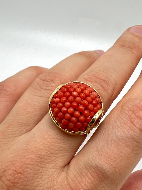 14K Yellow Gold Coral Cocktail Ring Size 6.5 - image 7
