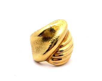 18K Solid Yellow Gold Statement Designed Ring Size 7.25