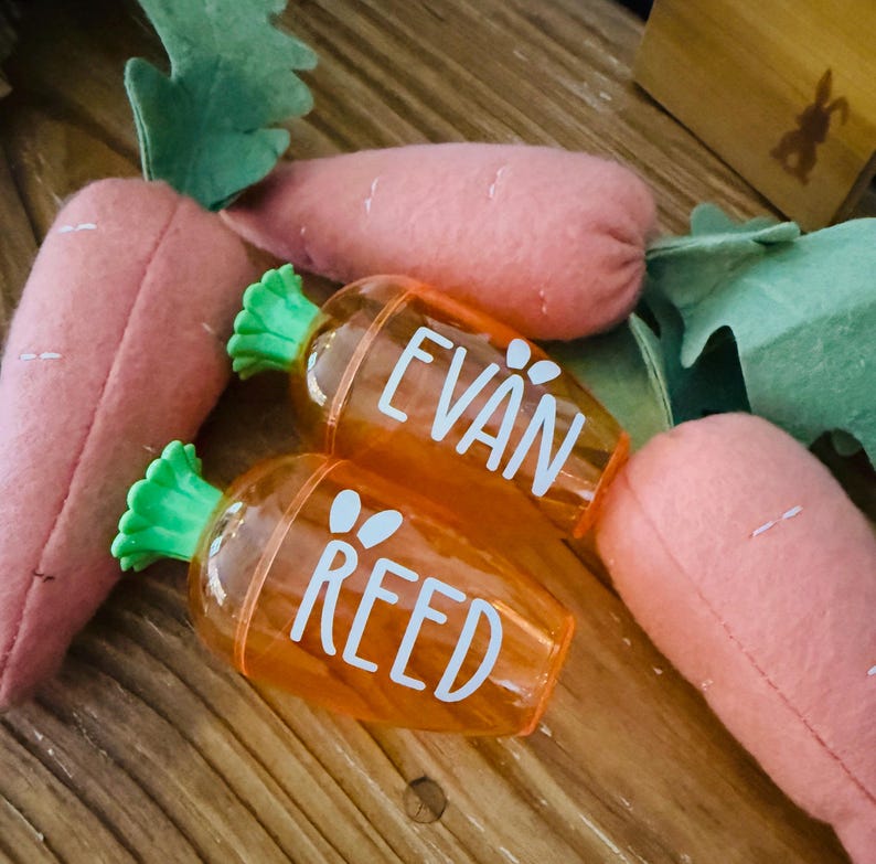Personalized Easter Carrot Treat Holder: Easter Basket Filler zdjęcie 9