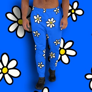 Pantalones deportivos Flower Bomb: pantalones de chándal reciclados para hombre con estampado de flores grandes por todas partes. Tallas XS a 3XL.