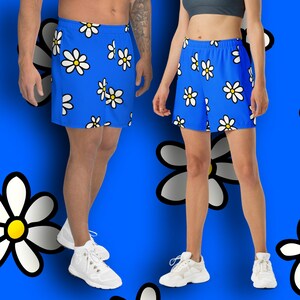 Pantalones cortos Flower Bomb: pantalones cortos deportivos unisex reciclados con estampados florales de gran tamaño por todas partes. Tallas 2XS a 6XL.