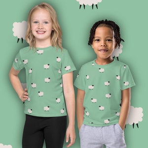 羊を数えるシャツ - 子供用クルーネックTシャツ - 子供用ユニセックスオールオーバー羊柄プリントTシャツ - サイズ 2T - 7