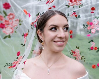 Floral Bridal Wedding Veils Embroidered Multicoloured Pink Red Flowers Green Leaves Embroidered White Tulle Cathedral Long For Brides to be