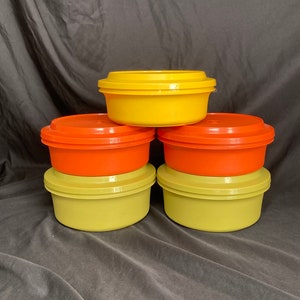 Vtg Tupperware Serve N Seal Containers
