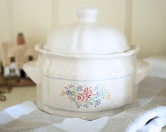 Vintage Floral Canister with Lid: Cottagecore Coffee & Tea Storage
