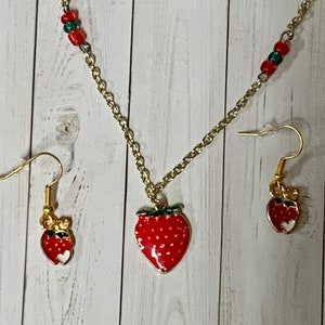 Strawberry Jewelry Set || Summer Fruit Necklace and Earrings Set