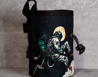 Astronaut Climber Chalk Bag, Space-Grade Grip, Durable Canvas