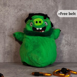 King Pig Angry Birds Chalk Bag | Funny Green Plush Chalk Bag for Climbers | Handmade Gift