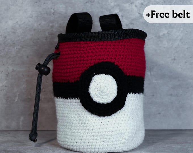 Crochet Chalk Bag – Pokeball Edition