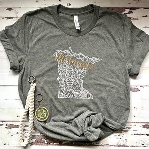 Minnesota Mandala | Rose Gold Foil | Gray T-shirt