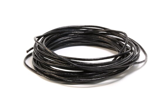 Lacci Cuoio YIEUR 5 Metri Cavo In Pelle Intrecciata, Catena In Pelle Marrone, 3 Mm Cinturini In Pelle Rotonda, Catena In Vera Pelle Per Artigianato Fai Da Te ( Marrone Corda Cuoio - Foto 10