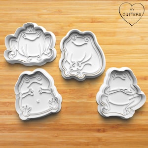 Frog cookie cutter with stamp