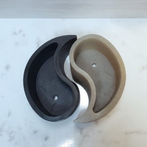 Resin yin & yang plant holders trinket dish using sand from gulf coast