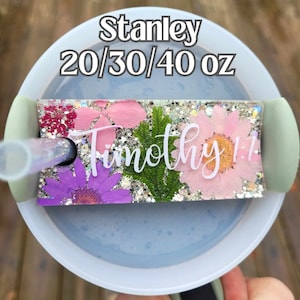 Flower Name Plate, Tumbler Name Plate, Cup Topper, Tumbler Topper, Topper for Tumbler, Girly Cup Topper, 40oz Cup Topper, 20 30 oz Topper