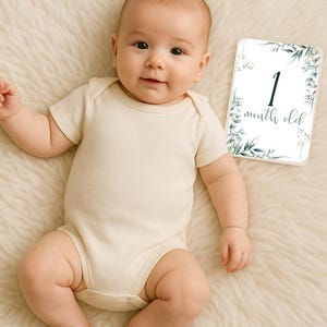 Cartes d'anniversaire numériques pour bébé