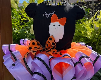 Girls' Ghost Halloween Tutu Outfit: Personalized Shirt, Black Tutu