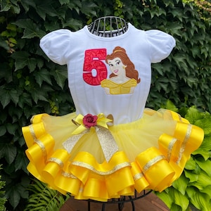 Gelbes Prinzessin Tutu Outfit: Personalisiertes Geburtstags-Shirt, handgemacht