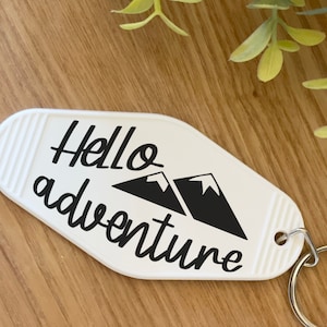 Diseños SVG de llaveros de motel, llaveros de aventura, archivos SVG de viajes, llaveros SVG de hotel, archivos de corte de llaveros de motel, diseños SVG de llaveros