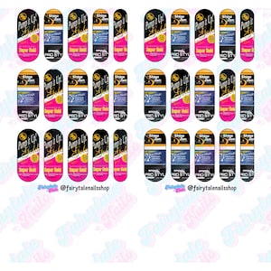 Könnte beinhalten: Ein Bogen mit Nailart-Aufklebern mit verschiedenen Designs. Die Aufkleber haben einen schwarzen Hintergrund mit dem Text "Pump it Up!" und "Shine Jam". Die Aufkleber sind in Pink, Blau und Schwarz gehalten. Der Instagram-Handle des Shops ist ebenfalls sichtbar.