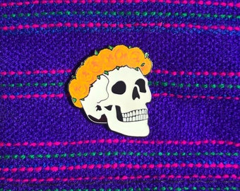Glow-in-the-dark marigold crown skull
