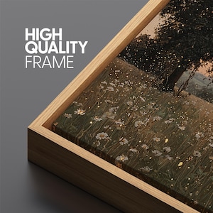 Puede incluir: Un marco de madera clara que contiene un lienzo impreso de un paisaje oscuro con un &aacute;rbol y flores blancas en un campo. El texto HIGH QUALITY FRAME est&aacute; impreso en blanco en la parte superior izquierda sobre un fondo gris.