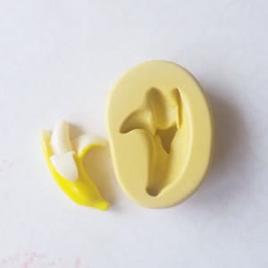 Banana Silicone Mold: Food Grade Fruit Lily Mold for Clay Resin