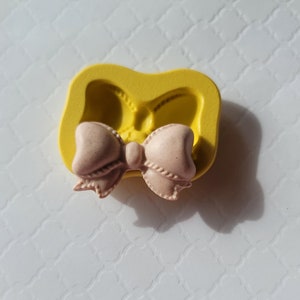 Bow Silicone Mold: Food Safe Fondant, Clay, Resin