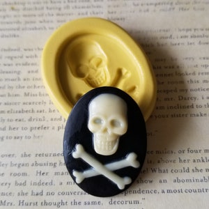 Skull Crossbones Silicone Mold For Chocolate Fondant  Mold For Fondant For Polymer Clay Resin