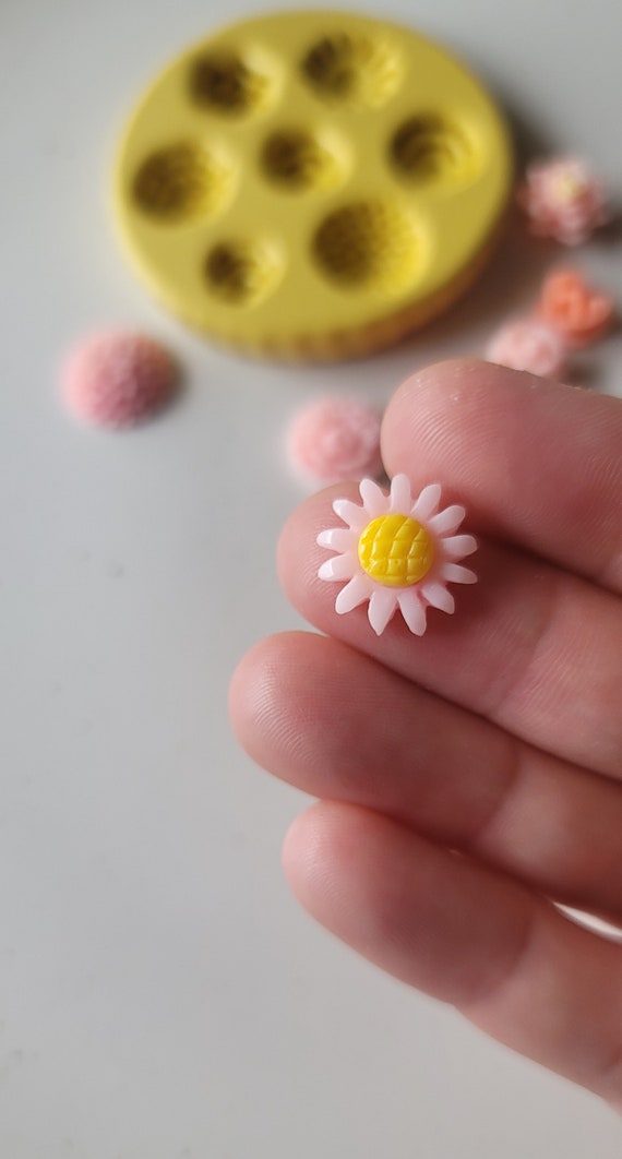 Different Flowers Silicone Mold Flower Center Mold for Chocolate