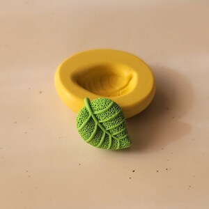 Cosmic Shimmer Rose Leaves Silicone Mould - Katy Sue Designs