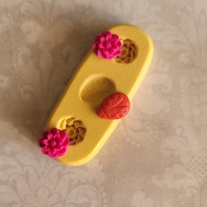 Ladybug and Flowers Silicone Mold: Fondant, Clay, Resin