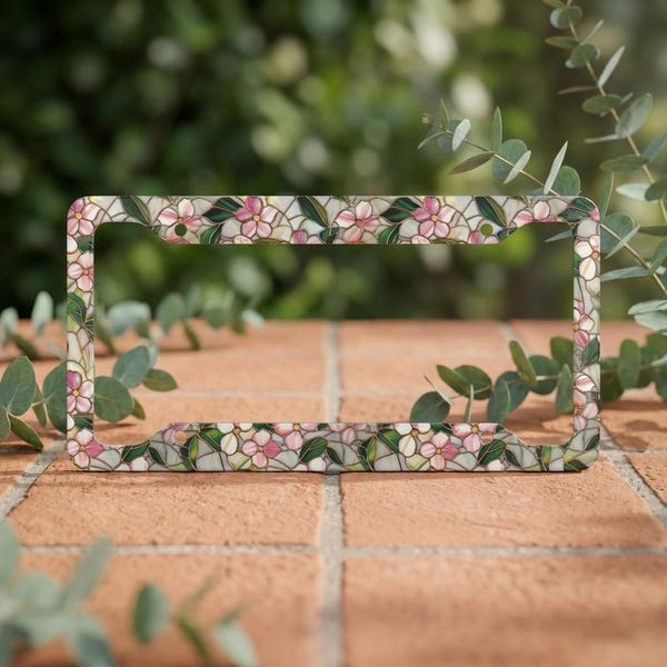 Marco de matrícula de vitral Rosa Medianoche - Cubierta de matrícula de vitral - Matrícula floral - Regalo para ella - Accesorio para coche de mujer