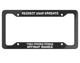 Respecteer je ouders kentekenplaatframe - Gen Z kentekenplaat - grappige kentekenplaatafdekking - schattige auto-accessoire - grappige Meme auto decor - bedompt