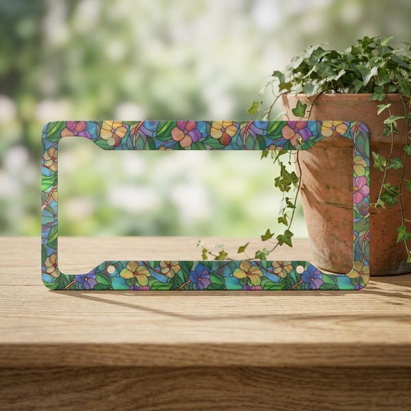 Violets Stained Glass License Plate Frame- Flowers Stained Glass License- Stained Glass Car Accessory- Flower Lover License- Gardener Gift