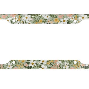 Daisy on Green License Plate Frame - Daisy License Plate Cover - Daisies - Flower License Plate - Wildflowers- Womens Car Accessory- Flowers