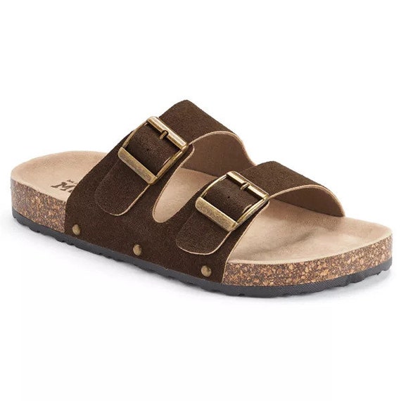 womens yellow flip flops